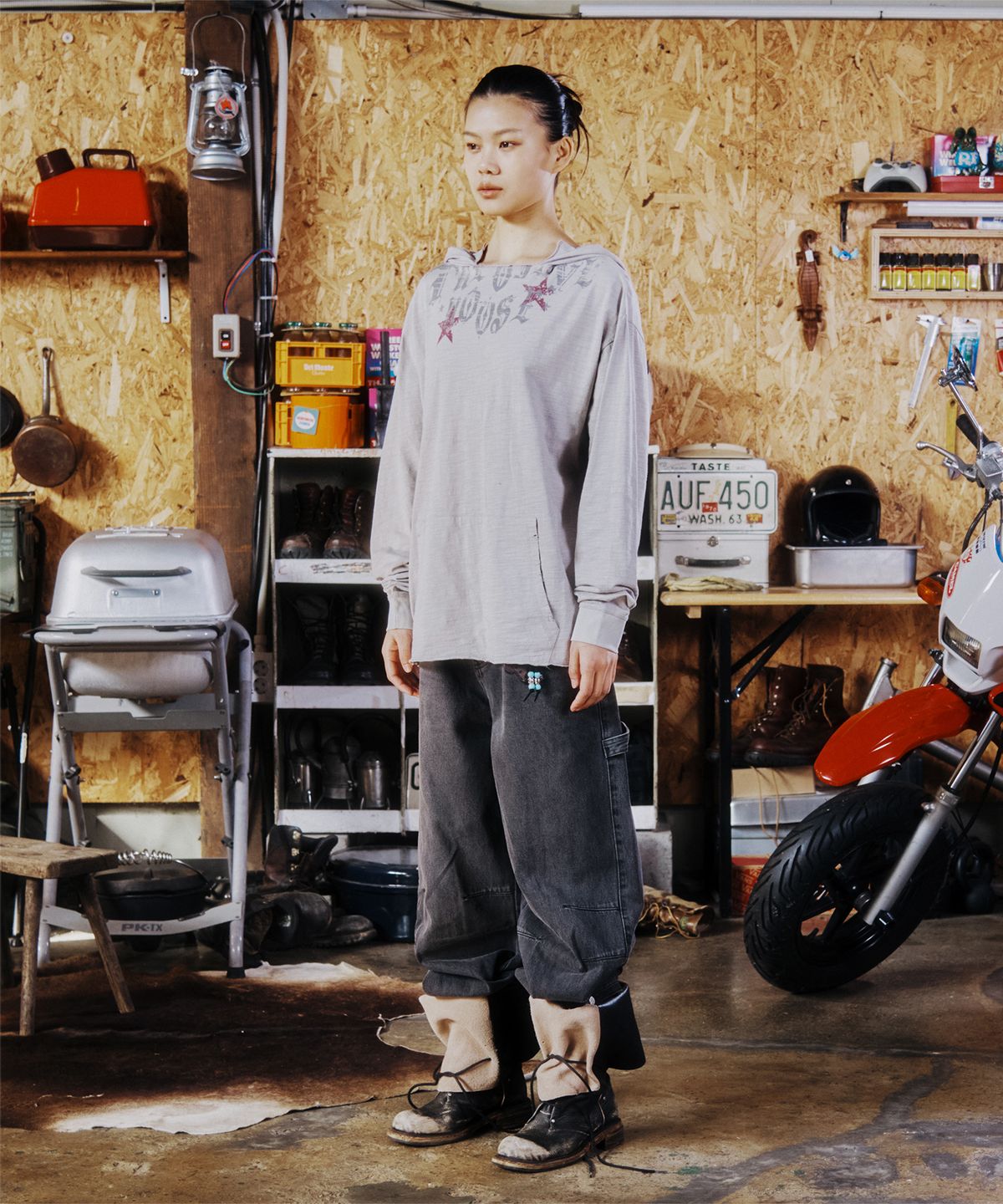 더바이닐하우스(THEVINYLHOUSE) CUT-OFF OVER SLUB HOODIE LS TEE (W) GREY