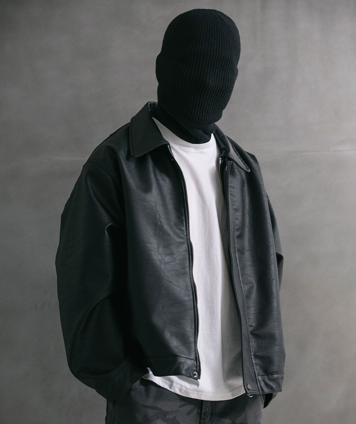 덤(THUMB) Lamb skin Faux Leather jacket