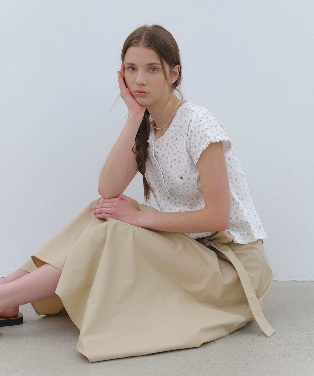 클루니(CLUNY) Wide tie flare long skirt - beige
