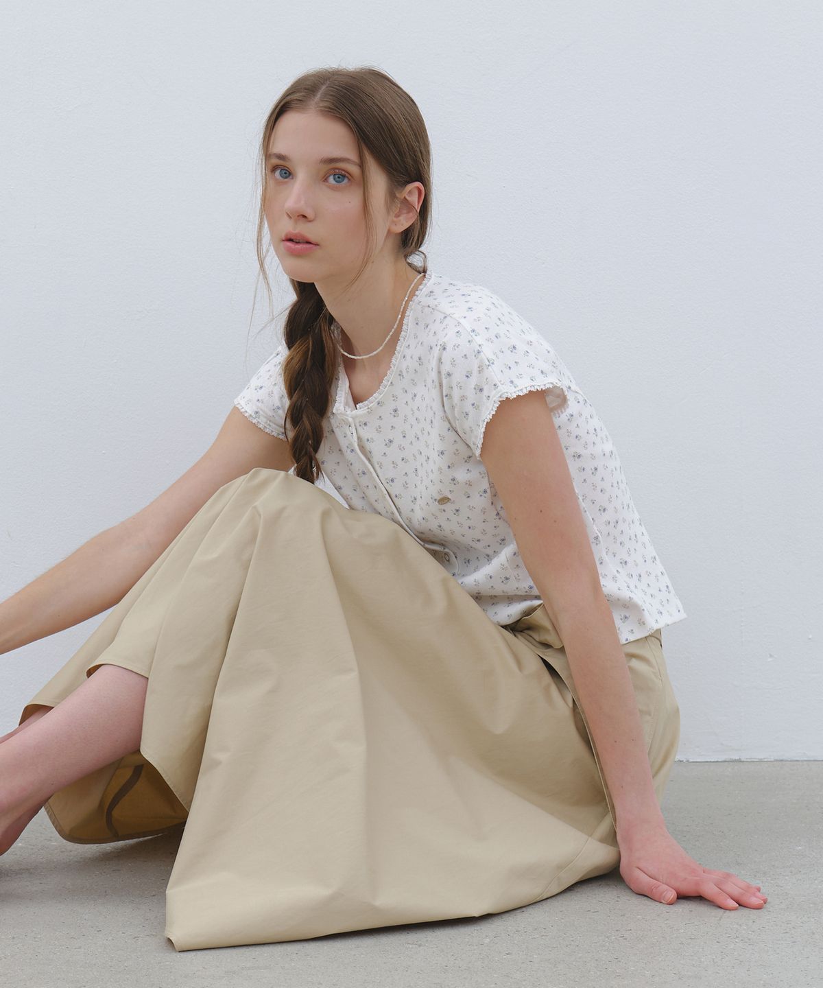 클루니(CLUNY) Wide tie flare long skirt - beige