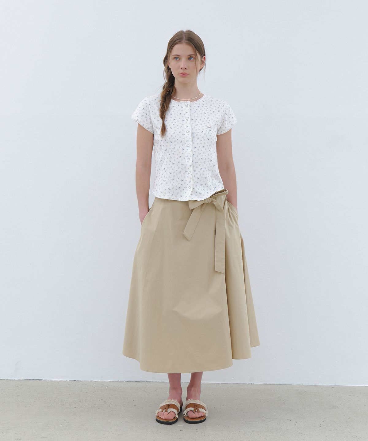 클루니(CLUNY) Wide tie flare long skirt - beige