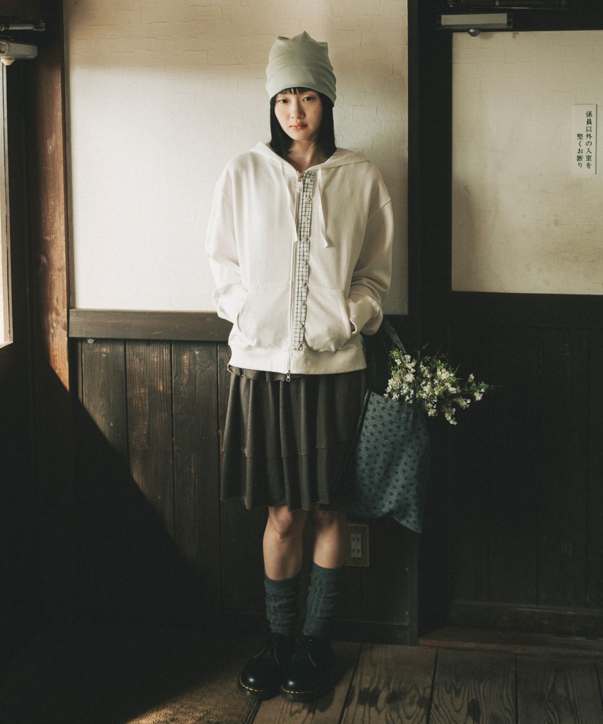 오헤시오(OHESHIO) REVERSIBLE BUTTON BEANIE, BLUE