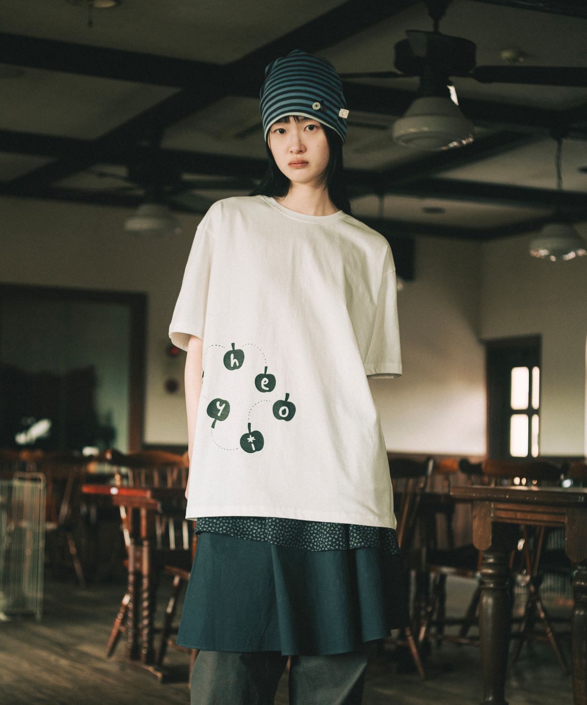 오헤시오(OHESHIO) REVERSIBLE BUTTON BEANIE, BLUE