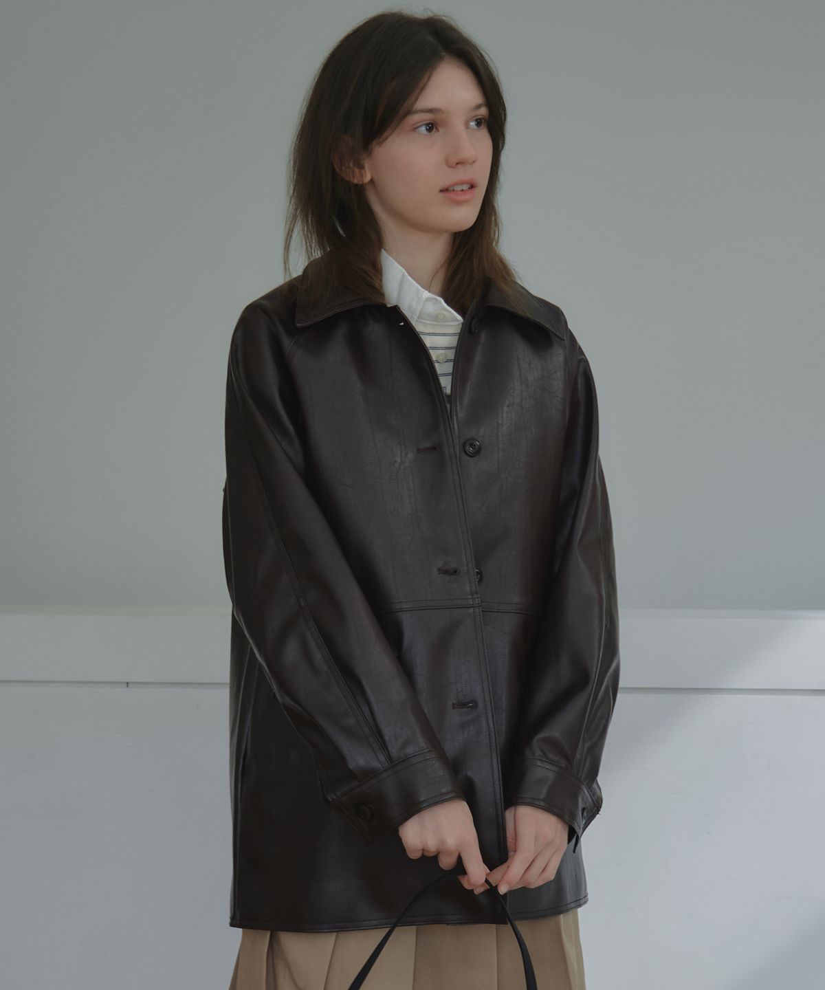 엘리오티(ELLIOTI) Vera Leather Half Coat_3Color