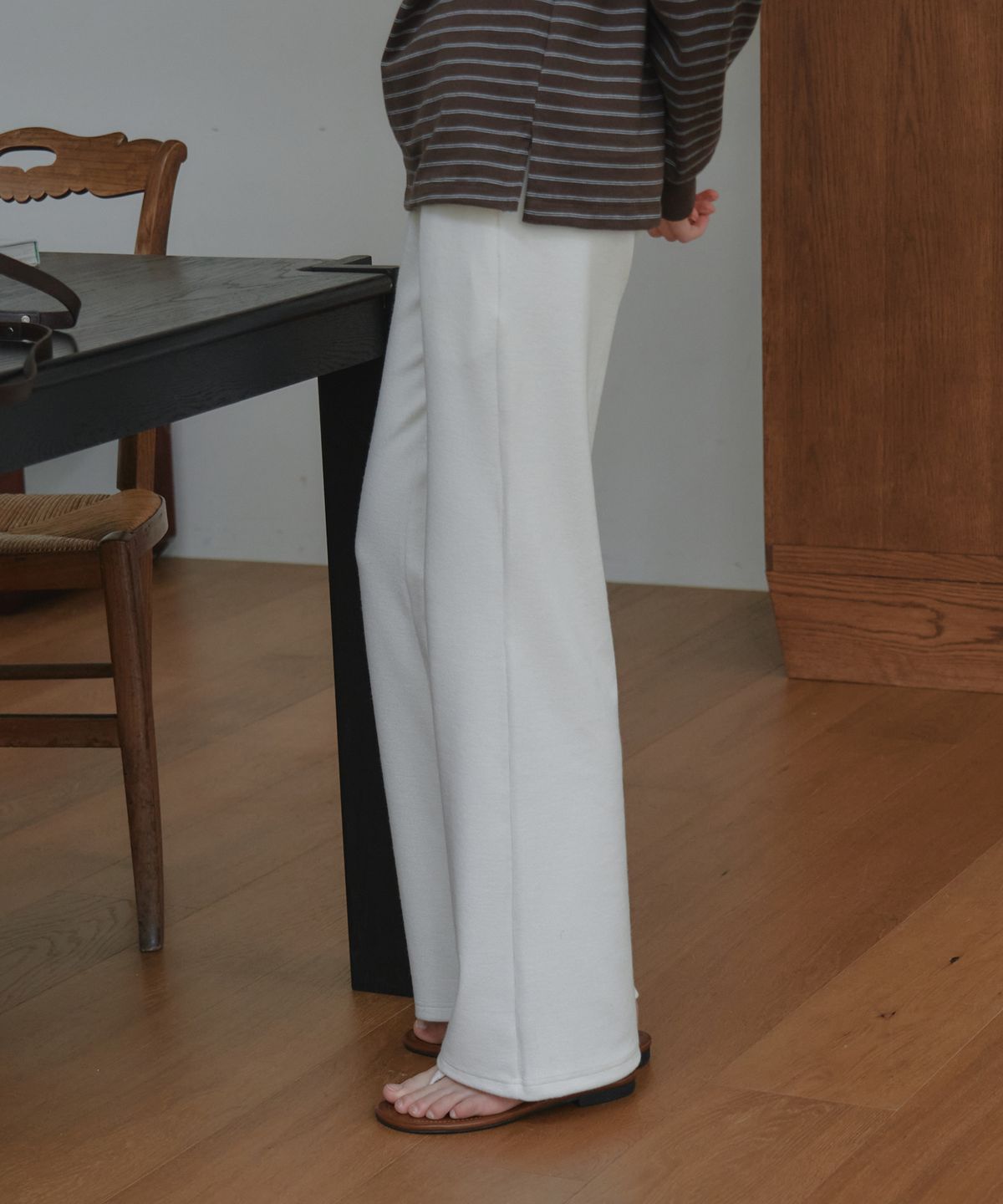 엘리오티(ELLIOTI) Cleo Banding Pants_2Color