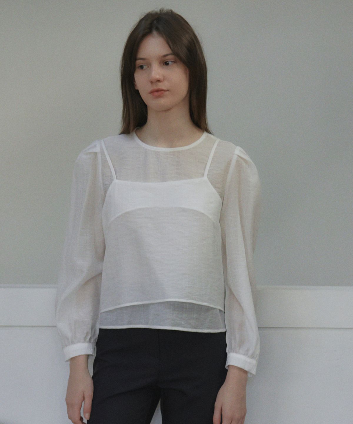엘리오티(ELLIOTI) Elka Set-up Sheer Blouse_2Color