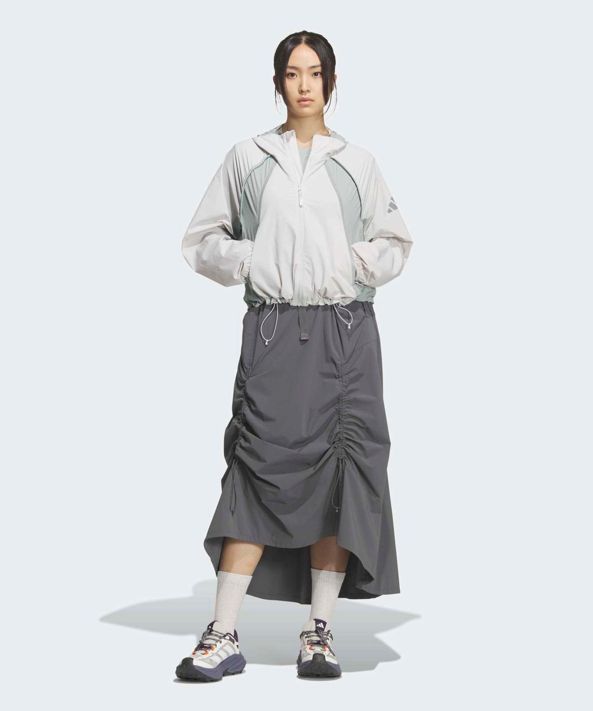 아디다스(ADIDAS) 테렉스 엑스플로릭 윈드브레이커 재킷 - 그레이:원더세이지 / KD4376