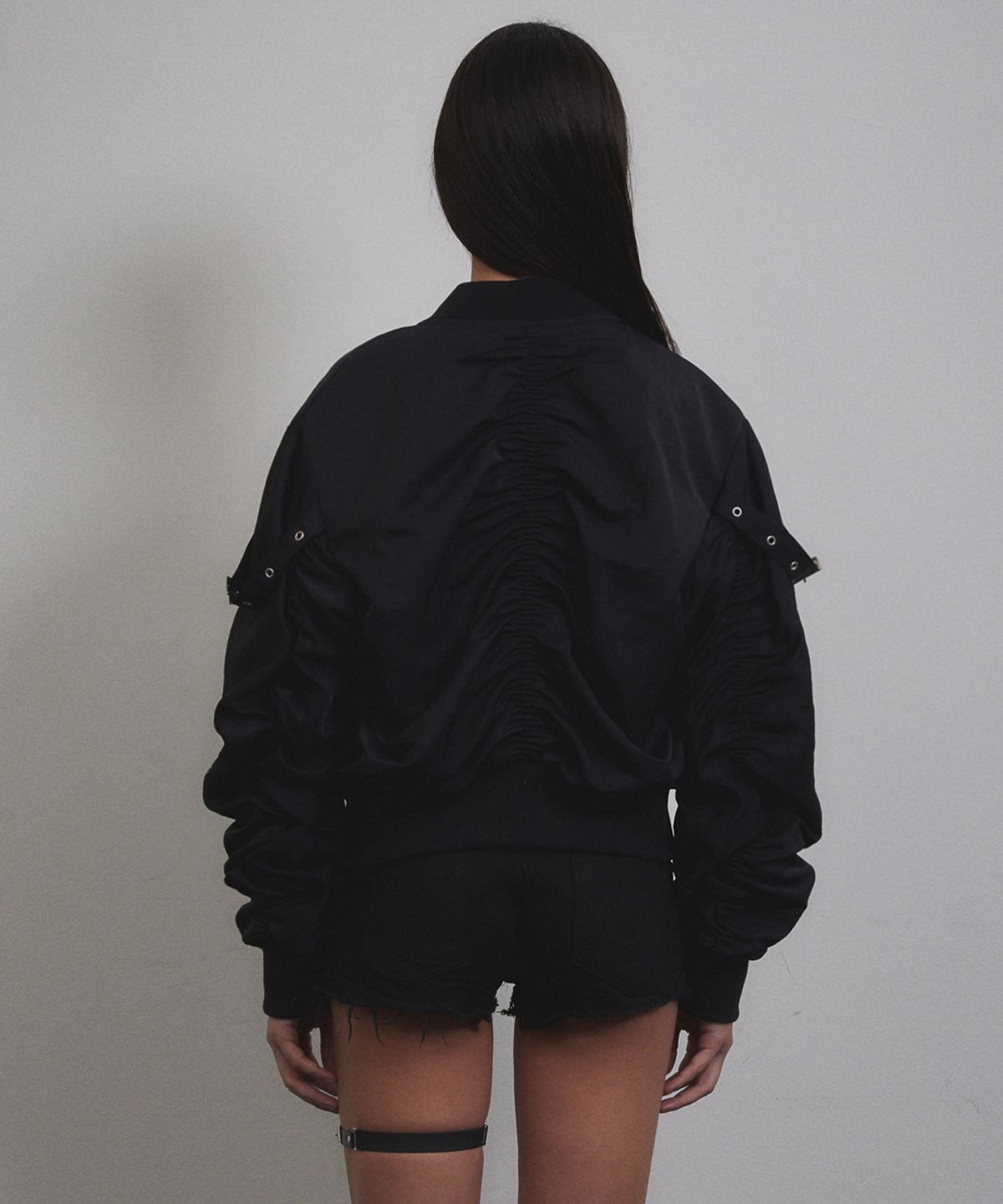 분트(VOONT) Eyelet Strap MA-1 Jacket (BLACK)