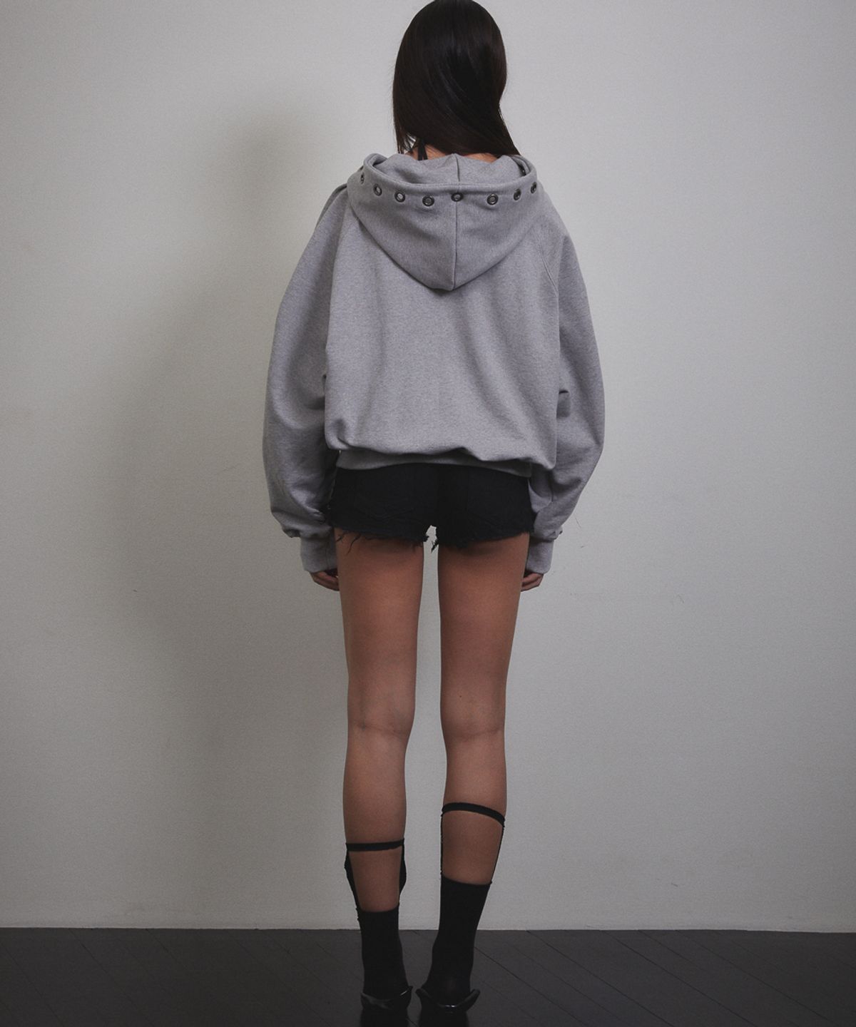 분트(VOONT) Eyelet Button Two-Way Hood Zip-Up (GRAY)