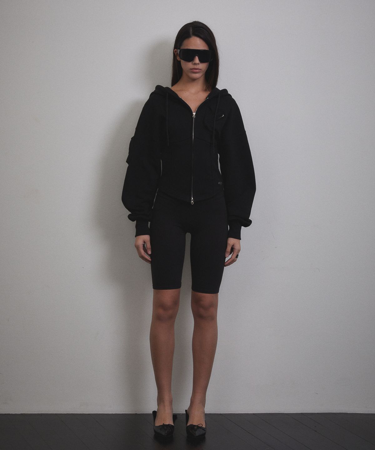 분트(VOONT) Jenny Corset Hood Zip-up (BLACK)
