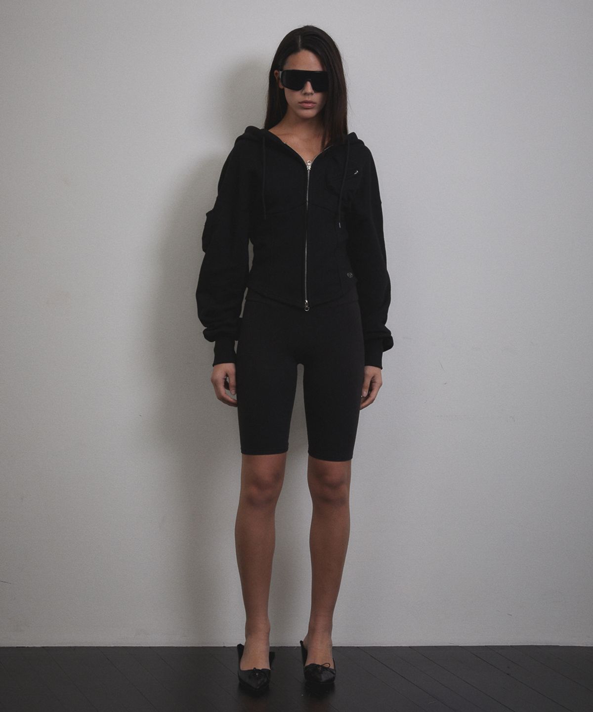 분트(VOONT) Jenny Corset Hood Zip-up (BLACK)