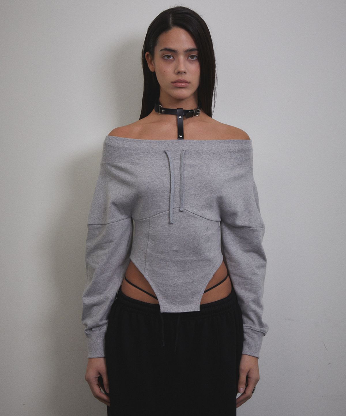 분트(VOONT) Corset Off Shoulder Sweatshirt (GRAY)