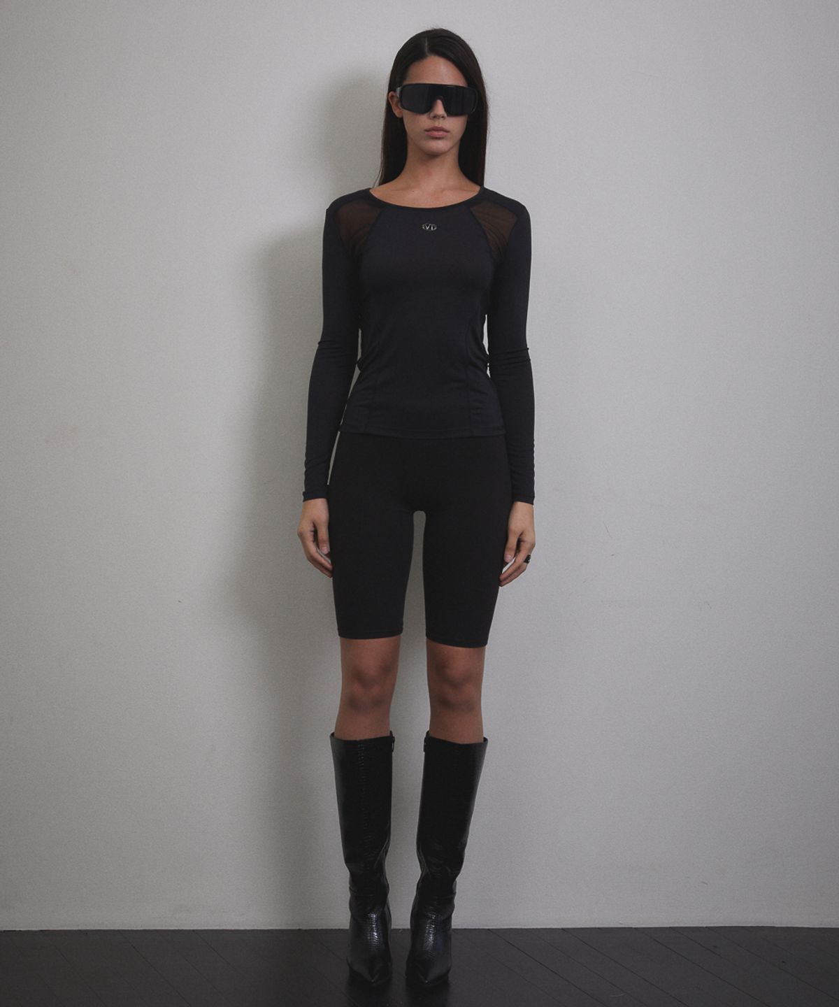 분트(VOONT) See-through Stitch Long Sleeve (BLACK)