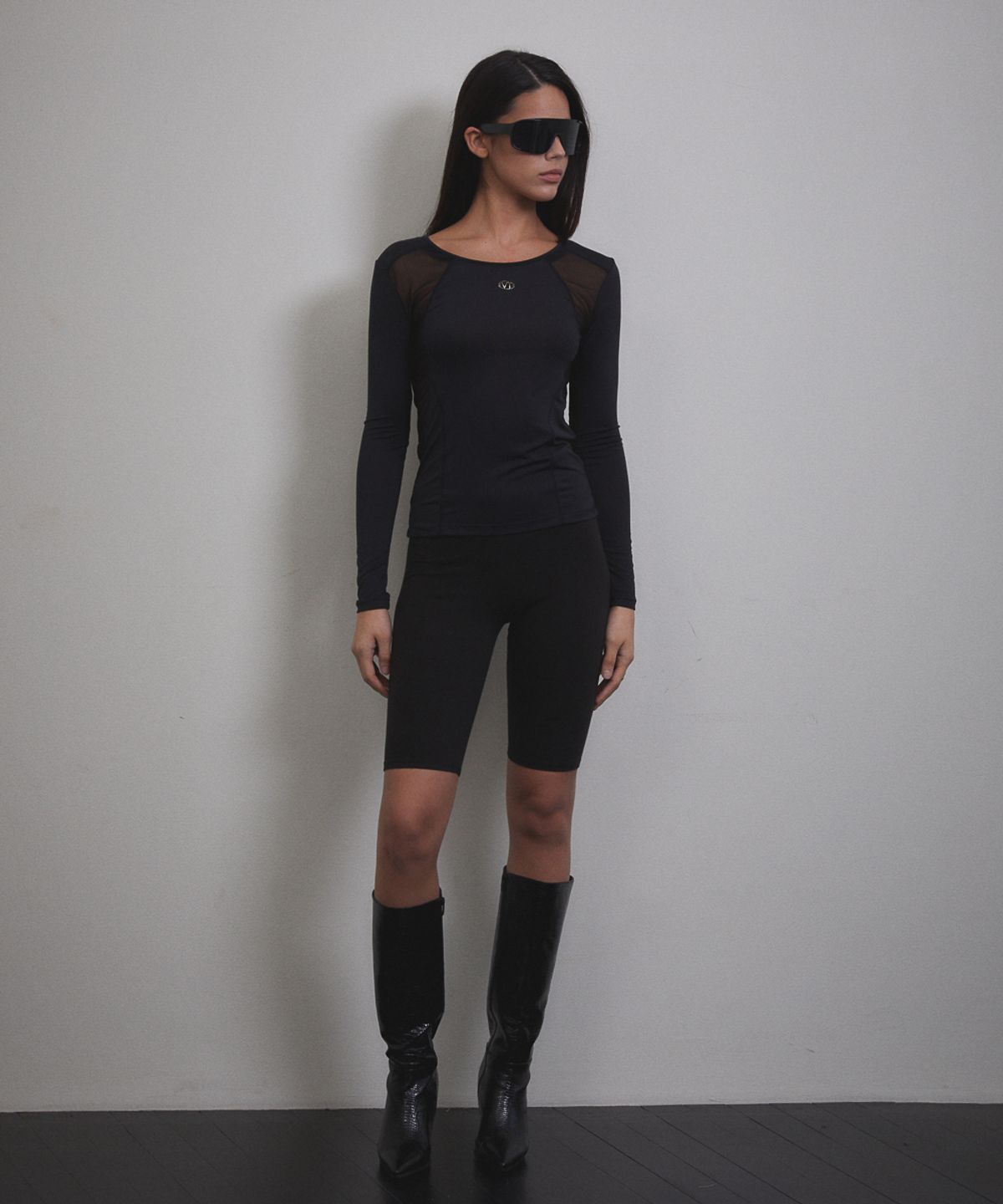 분트(VOONT) See-through Stitch Long Sleeve (BLACK)