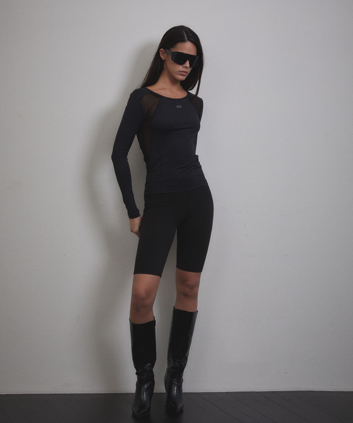 분트(VOONT) See-through Stitch Long Sleeve (BLACK)