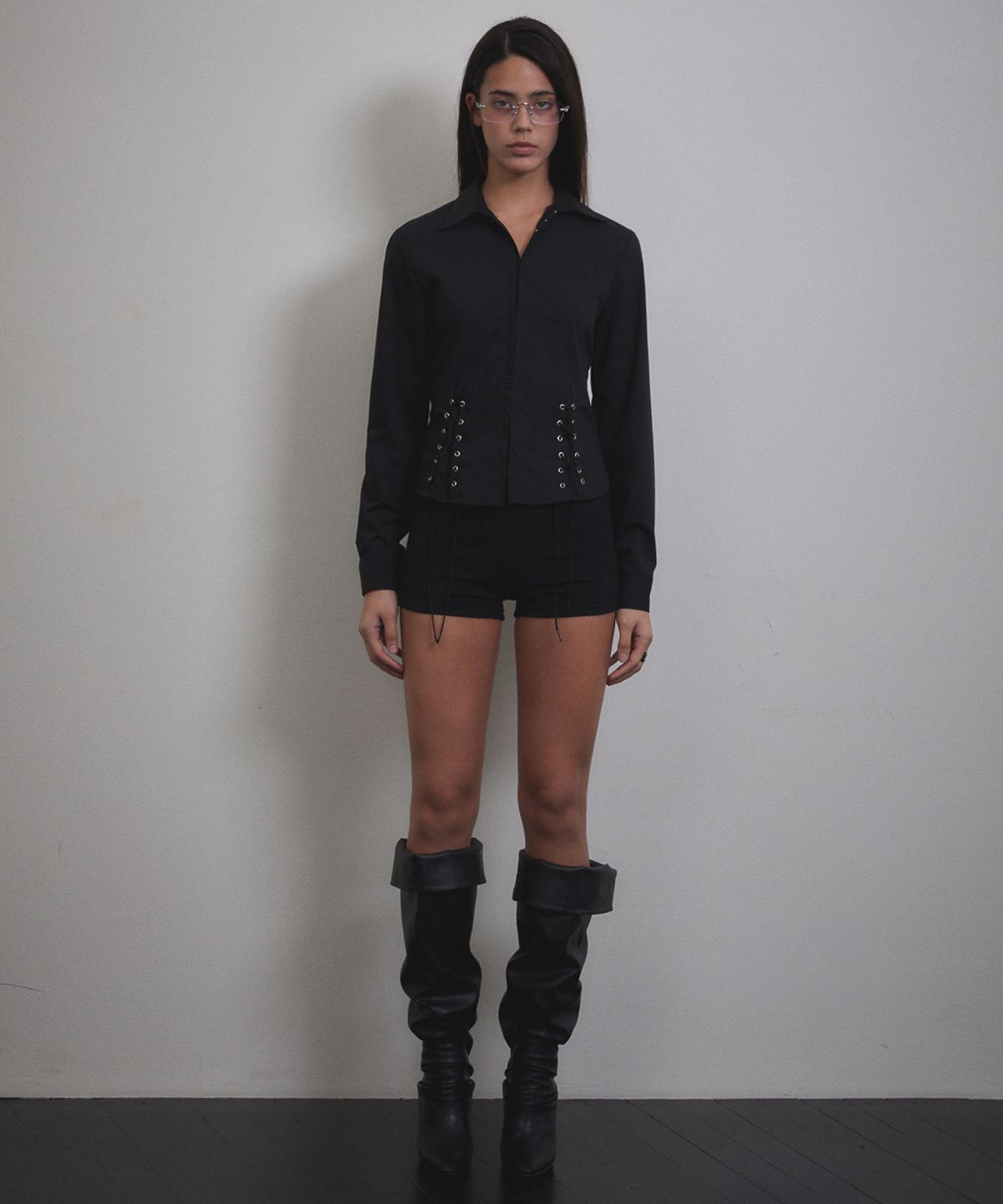 분트(VOONT) Belle Corset Slim Shirt (BLACK)