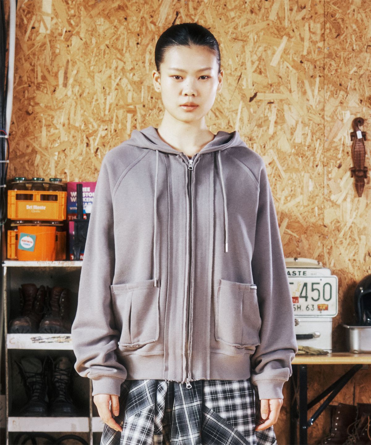 더바이닐하우스(THEVINYLHOUSE) STITCH HOODIE ZIP-UP DEEP GREY