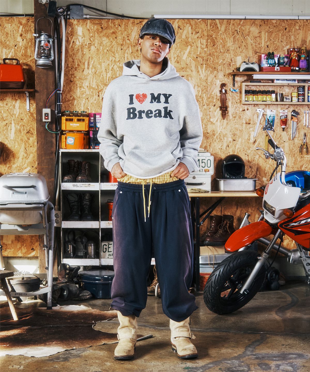 더바이닐하우스(THEVINYLHOUSE) DYED SWEAT PANTS NAVY