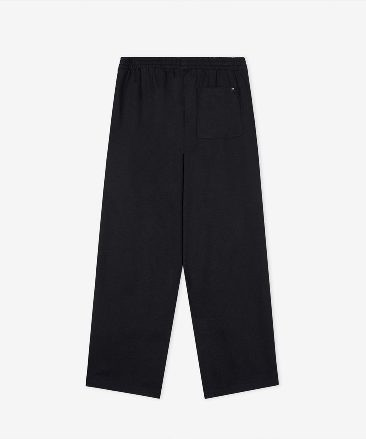 뉴발란스(NEW BALANCE) NBMLG21413/ UNI 에센셜 썸머 경량 와이드 팬츠 (BLACK)