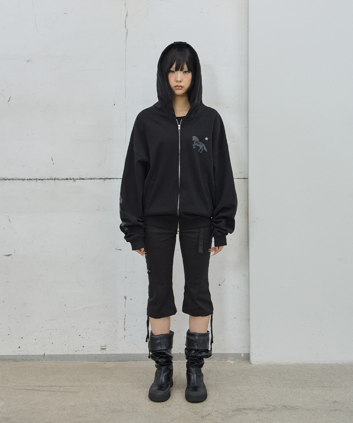 사일프레이(41PRAY) Midnight Horse Zip-up Hoodie /  Black