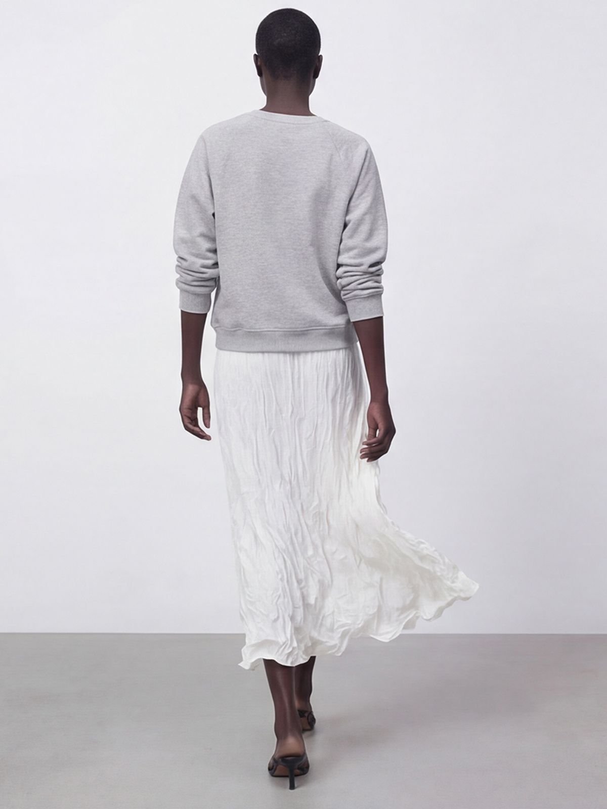 아쿠드(ACUD) Satin Wrinkle Skirt _Ivory