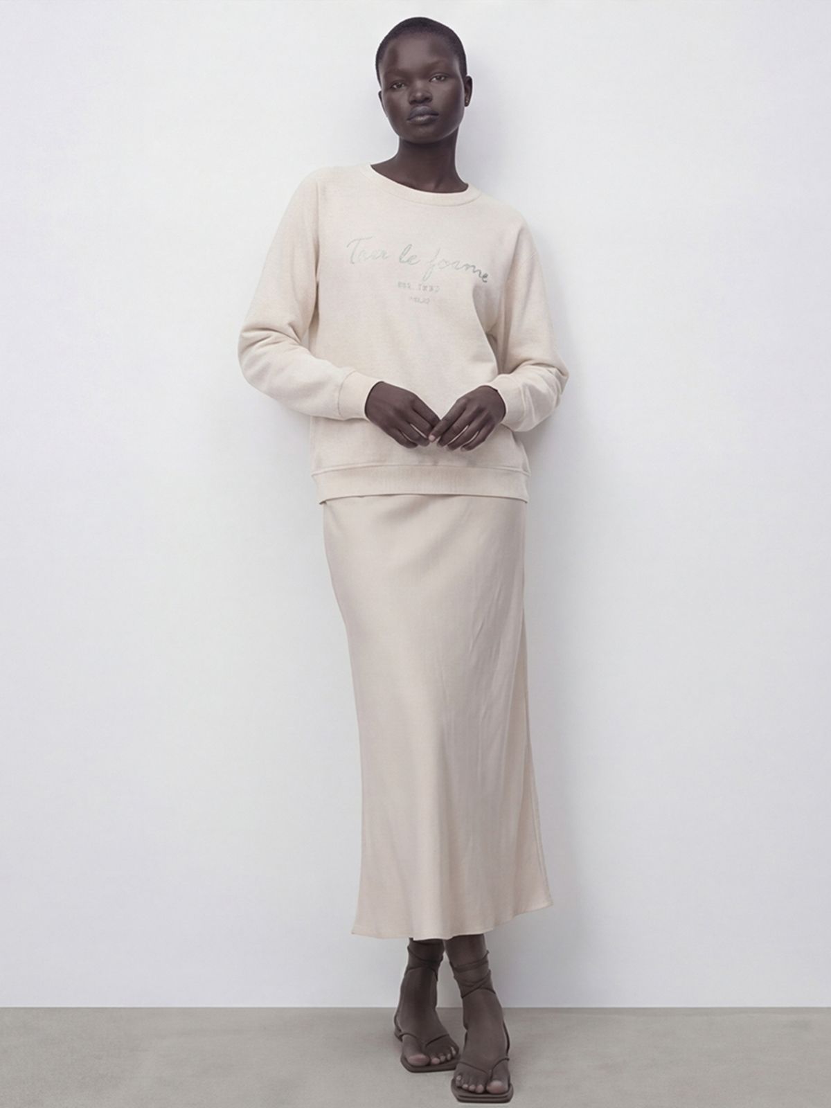 아쿠드(ACUD) Satin A-line Skirt _Cream