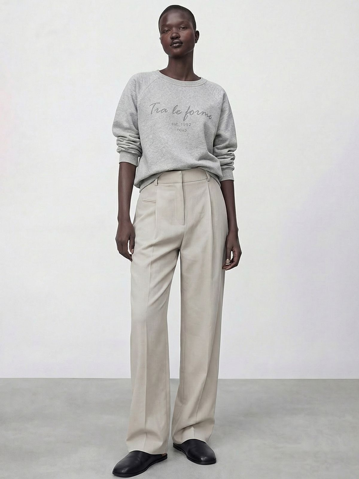 아쿠드(ACUD) Forme Sweatshirt _Grey