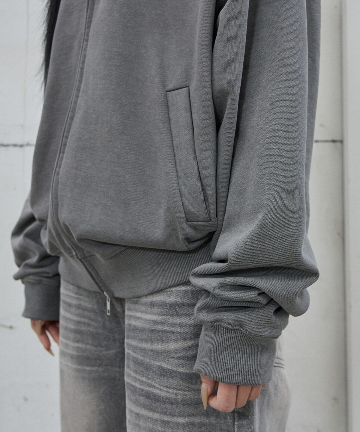 사일프레이(41PRAY) Midnight Horse Zip-up Hoodie / Pig Grey