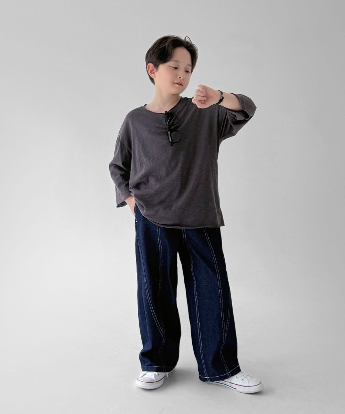 베리클로젯(BERRYCLOSET) 비주얼 크로스 데님 팬츠