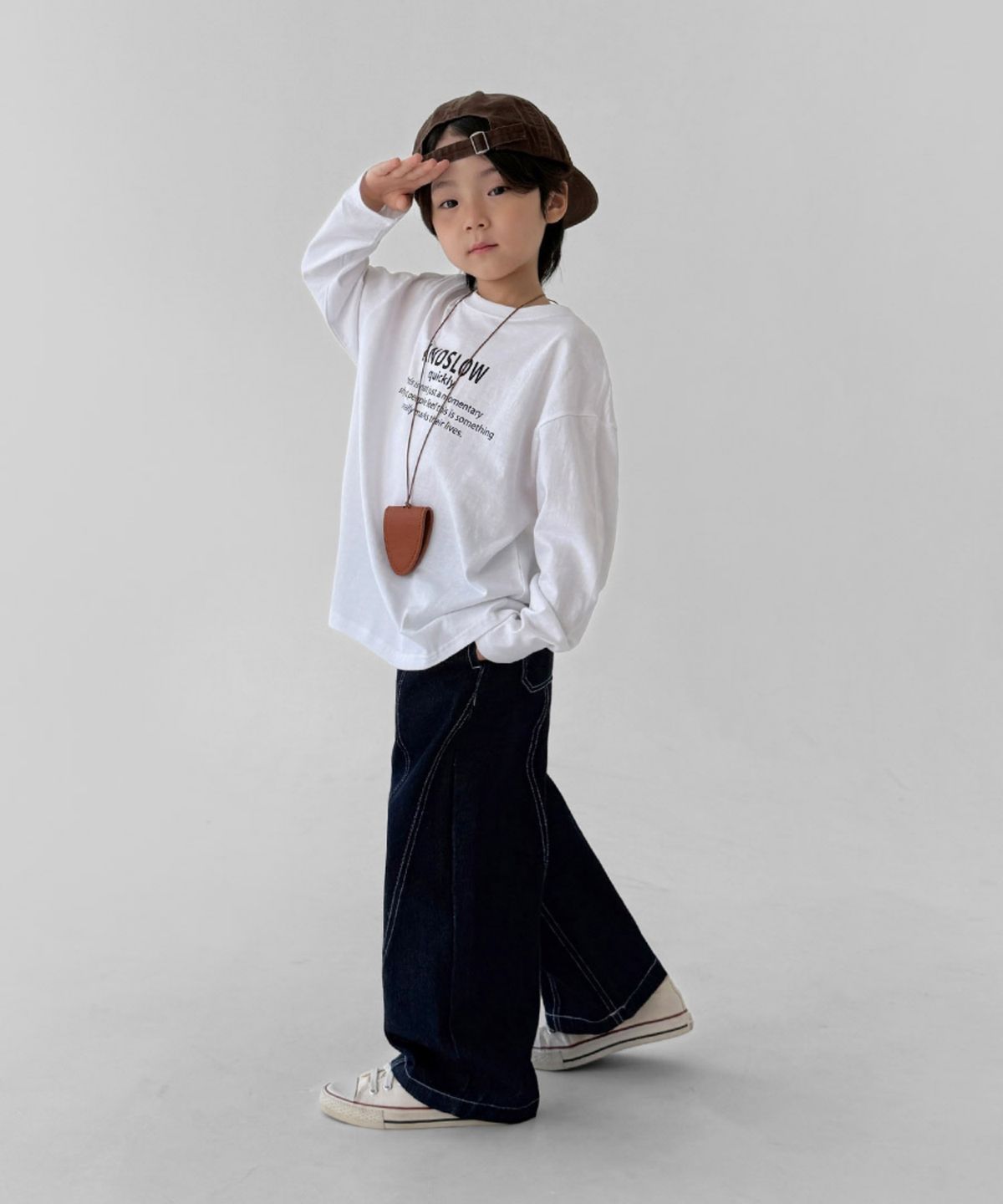 베리클로젯(BERRYCLOSET) 비주얼 크로스 데님 팬츠