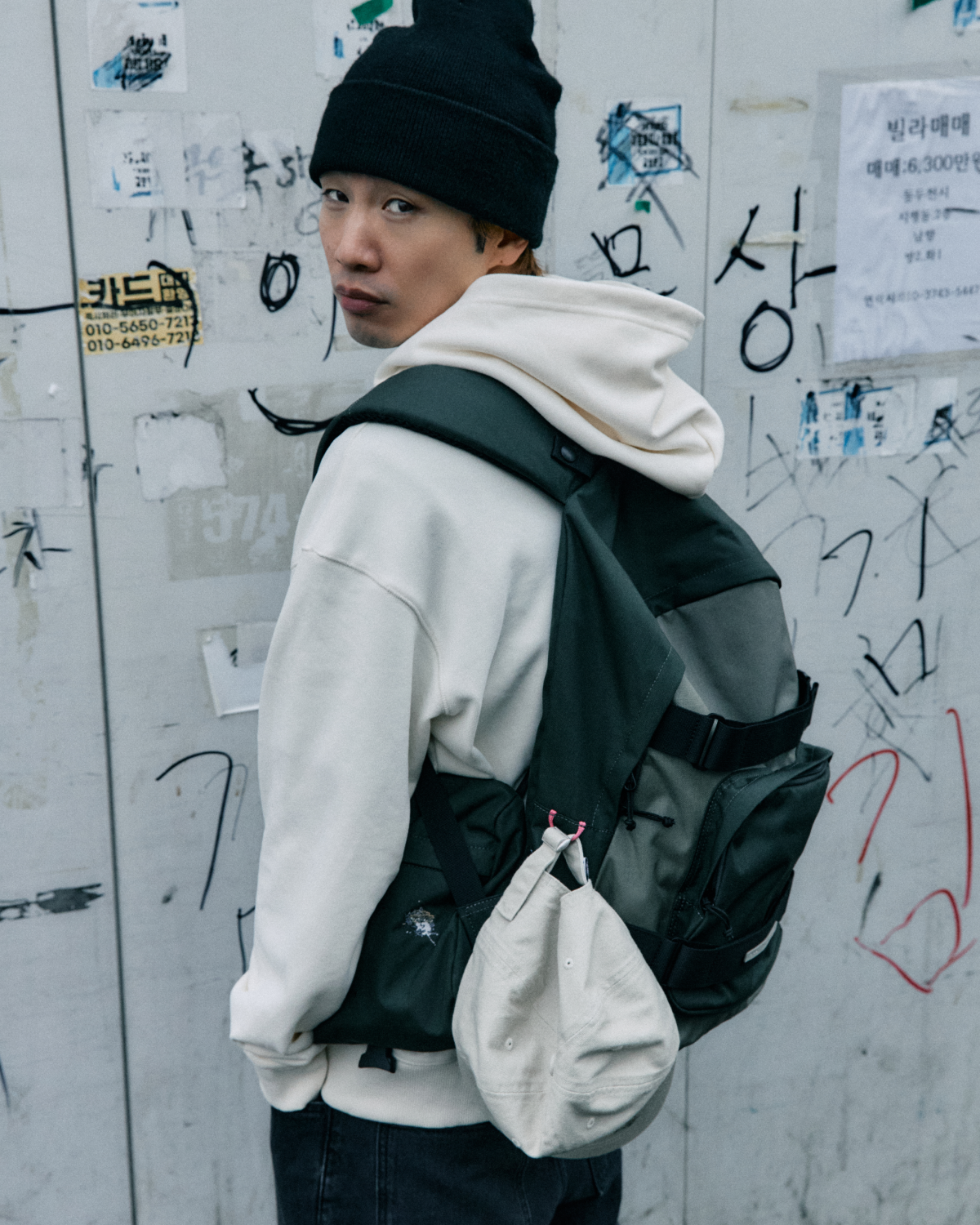 로우로우(RAWROW) X STAPLE 코듀라 클립 럭색