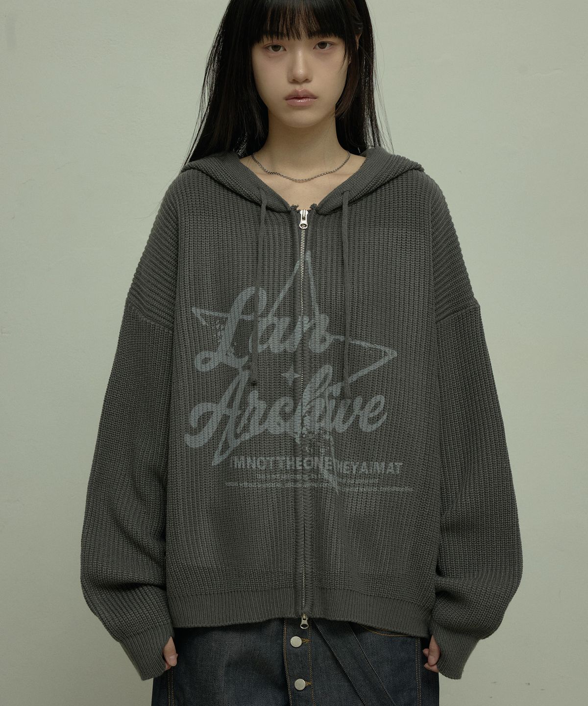랜 아카이브(LANARCHIVE) [0119] 스타 로고 니트 집업 후디 - 차콜