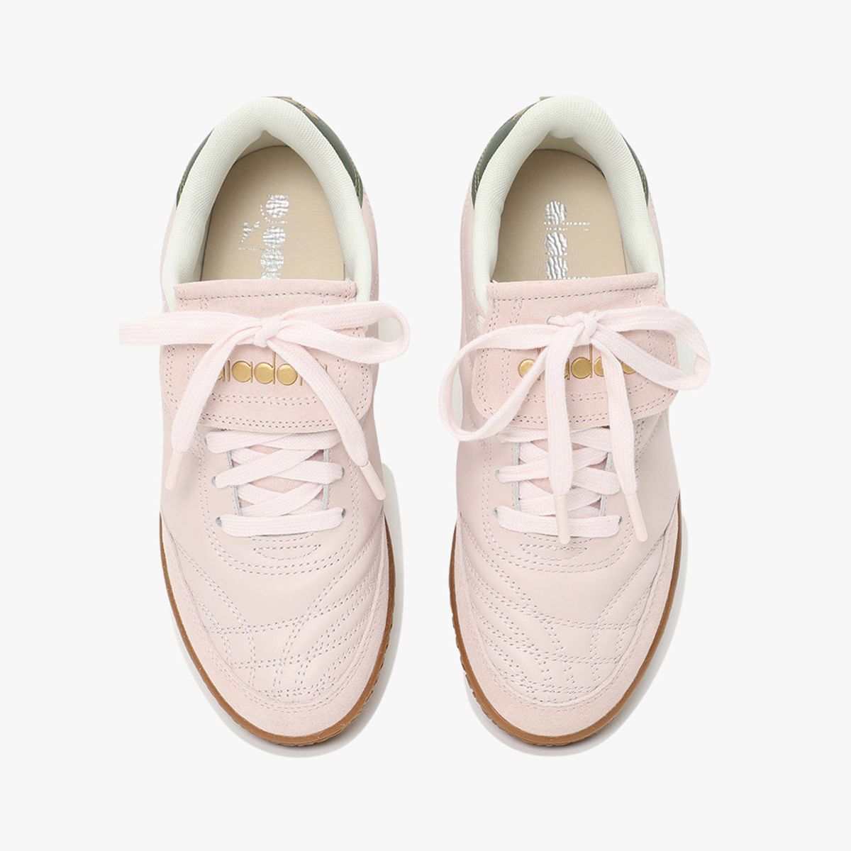 디아도라(diadora) 골드 인도어 메탈 우먼 PINK