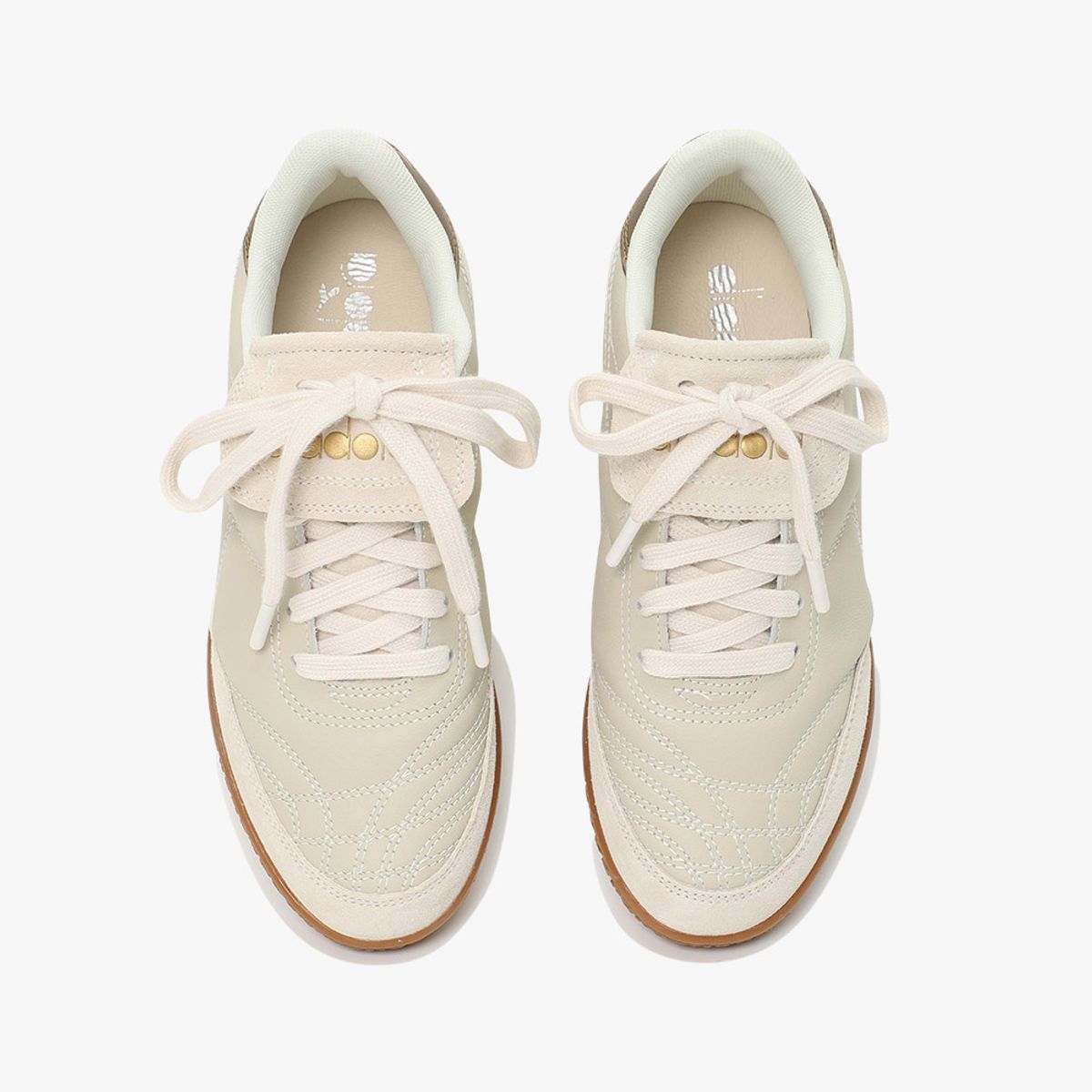 디아도라(diadora) 골드 인도어 메탈 우먼 BEIGE