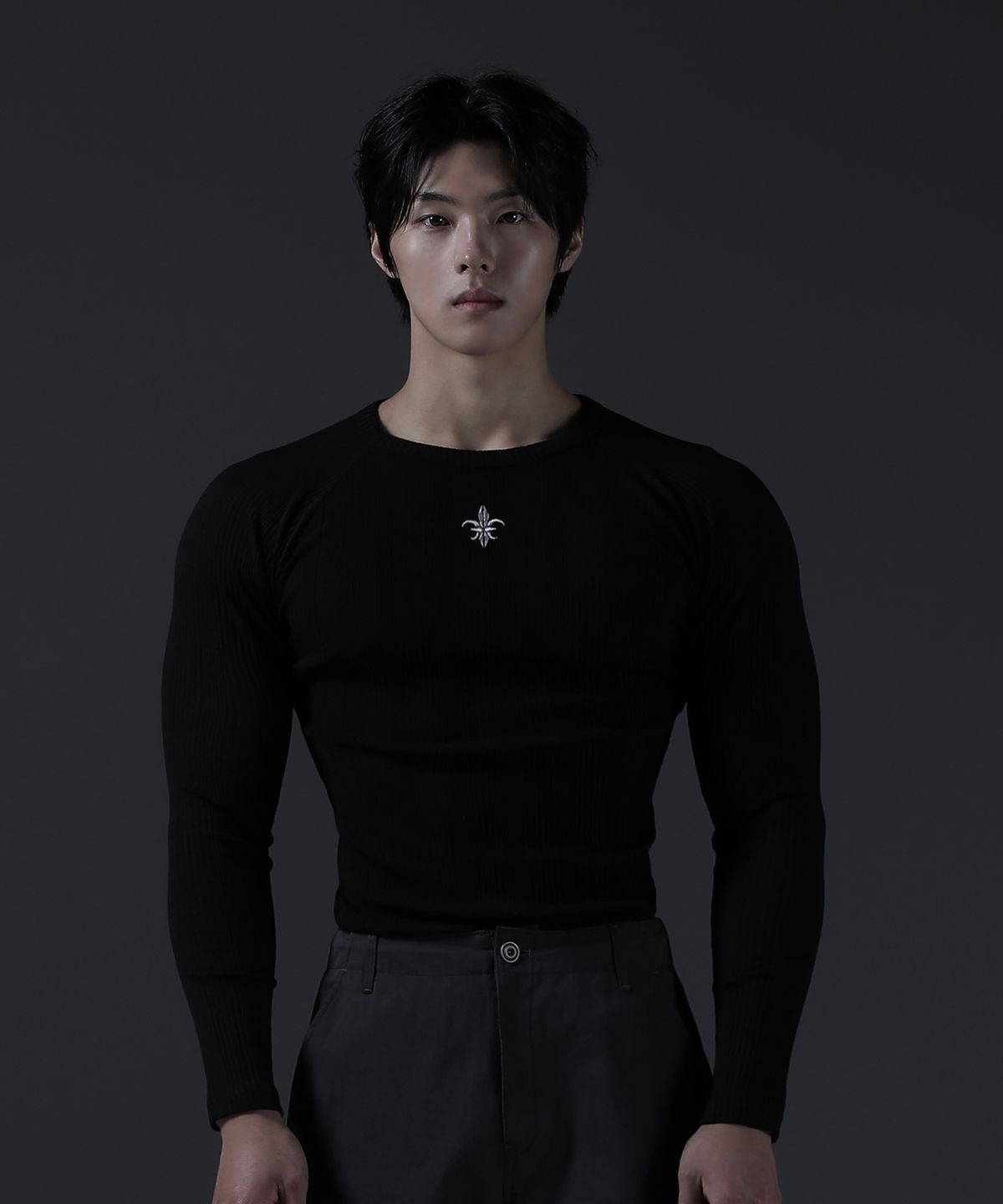 카미드(CARMID) 노블 래글런 롱슬리브 긴팔 티셔츠 [블랙]