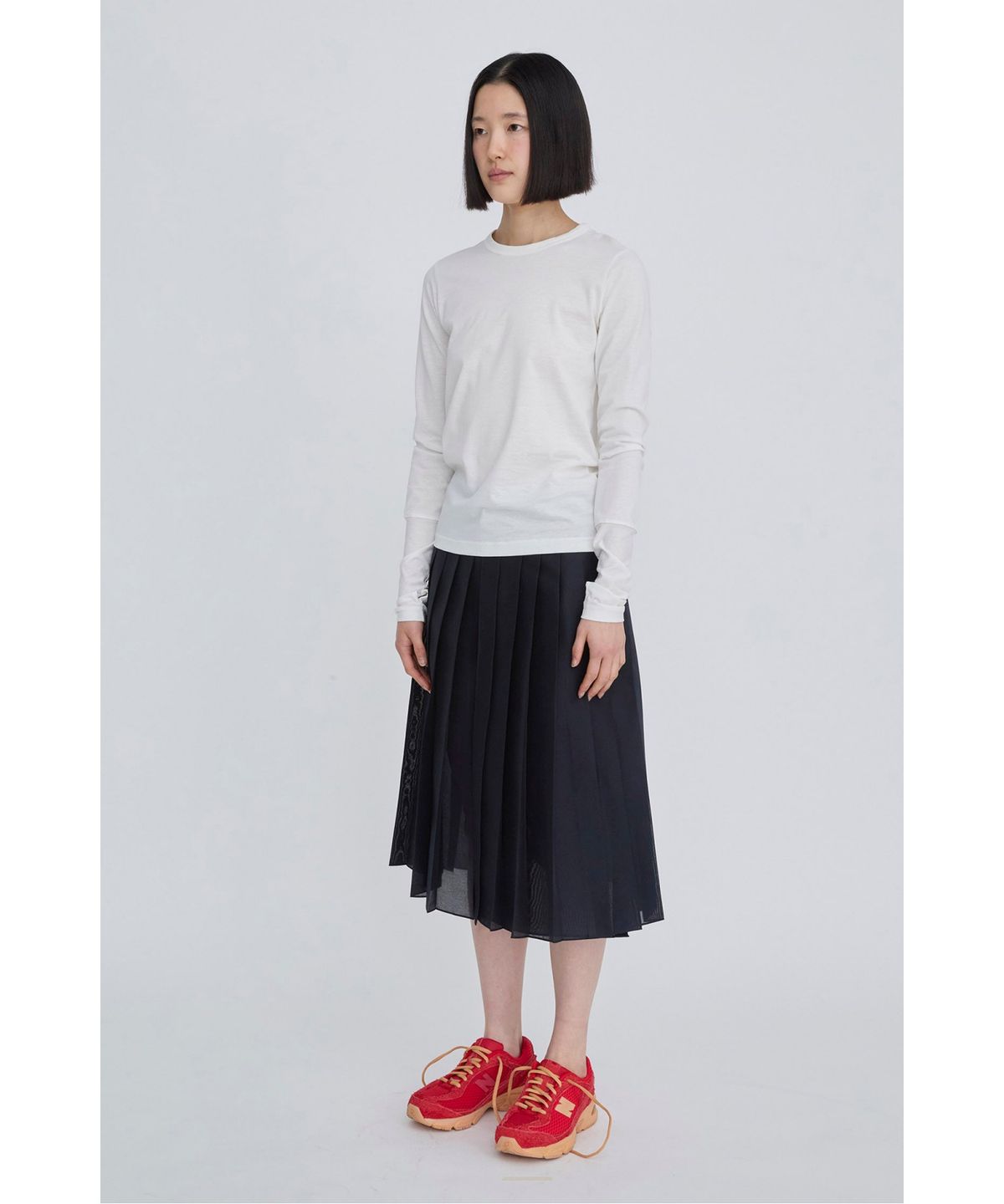 래코드(RECODE) Back Garment Patch Long Top RQTAS26517WHX