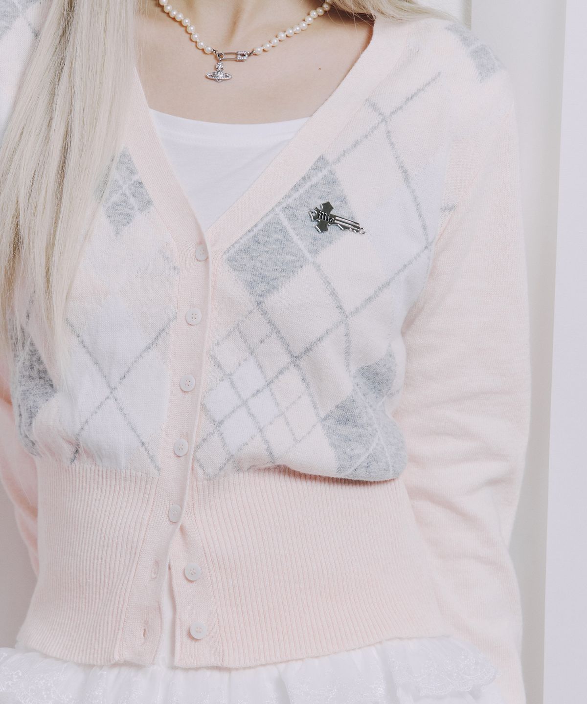 일리오(ILLIO) Pink argyle cardigan