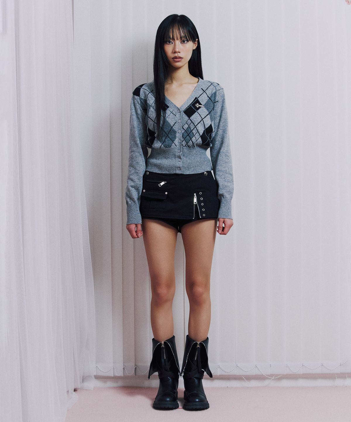 일리오(ILLIO) Gray argyle cardigan
