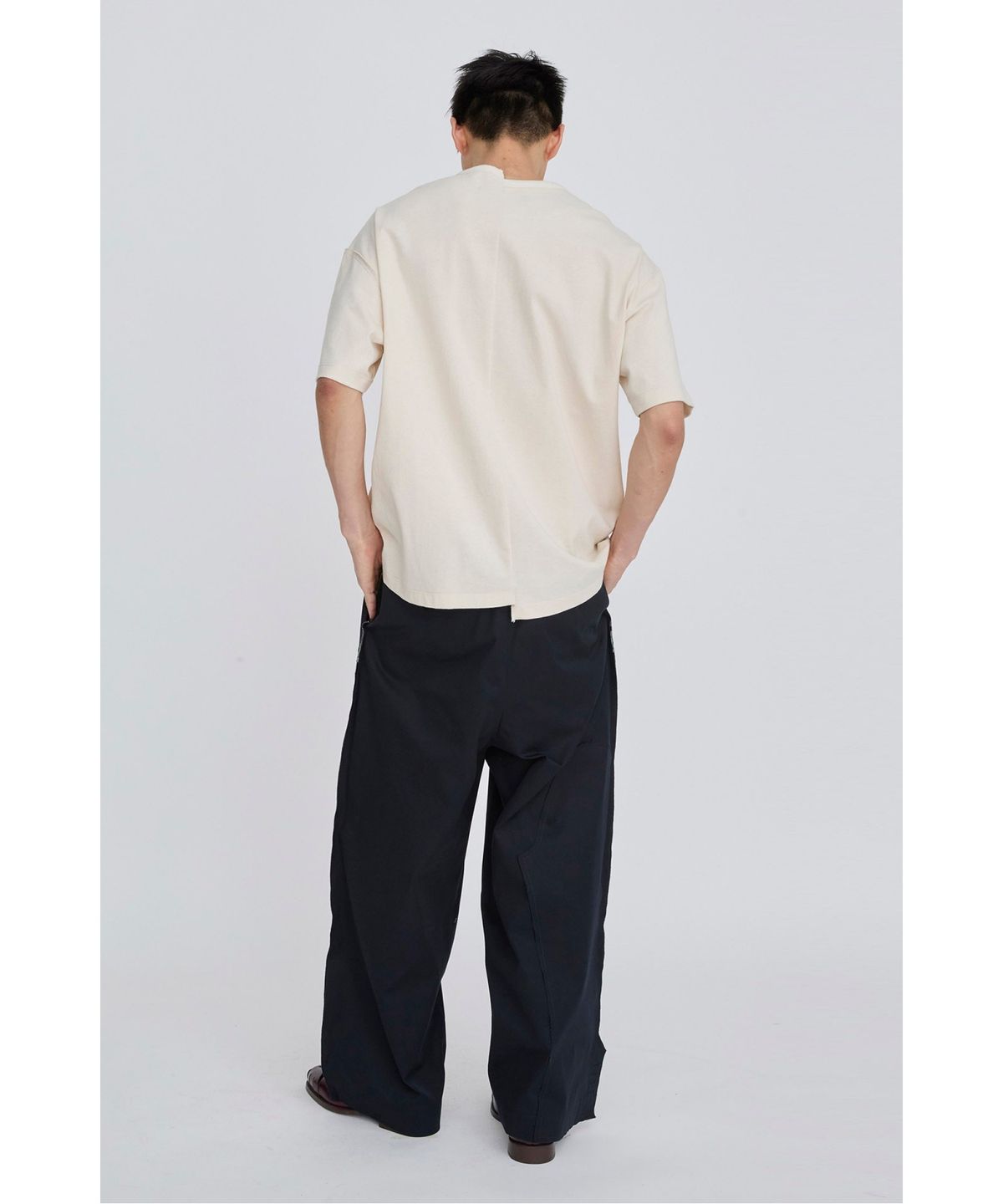 래코드(RECODE) Raw Edged Two Tuck Pants RKPAS26642NYX