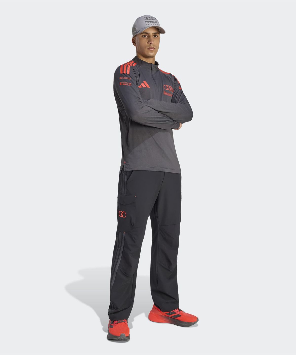 아디다스(ADIDAS) 아우디 F1 팀 메카닉스 1/4 지퍼 재킷 - 블랙 / KE8929