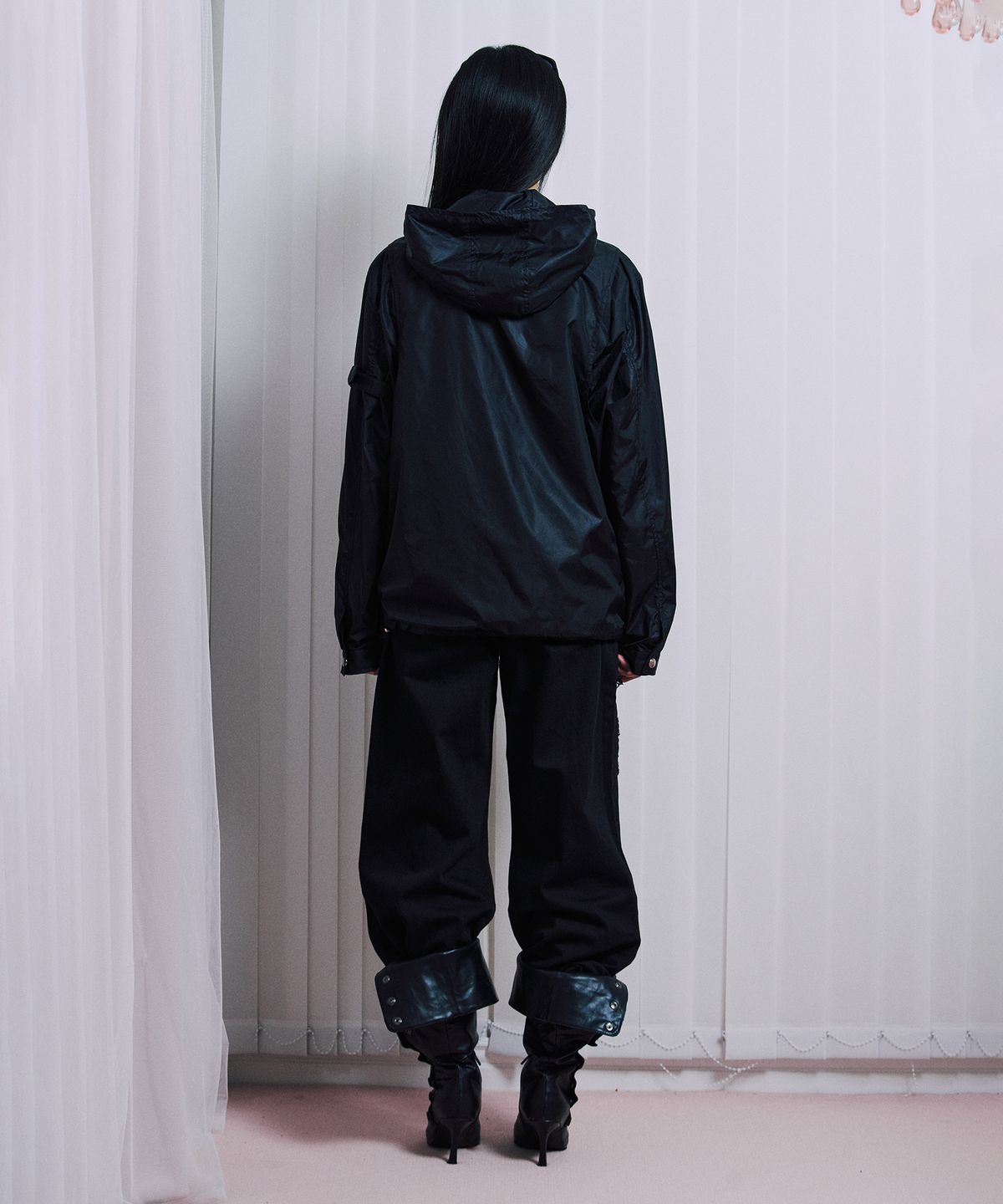 일리오(ILLIO) Black Biker windbreaker jacket -M-