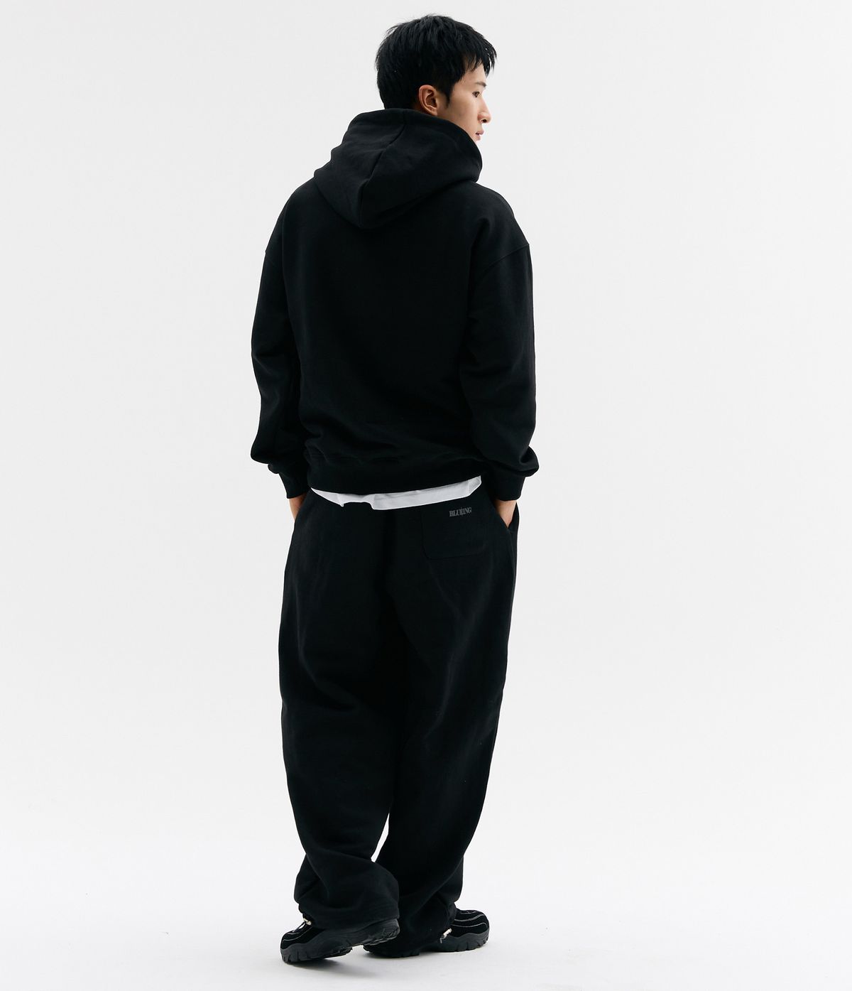 블루잉(BLUEING) SCOTCH SOLID GRAPHIC LOGO HOOD
