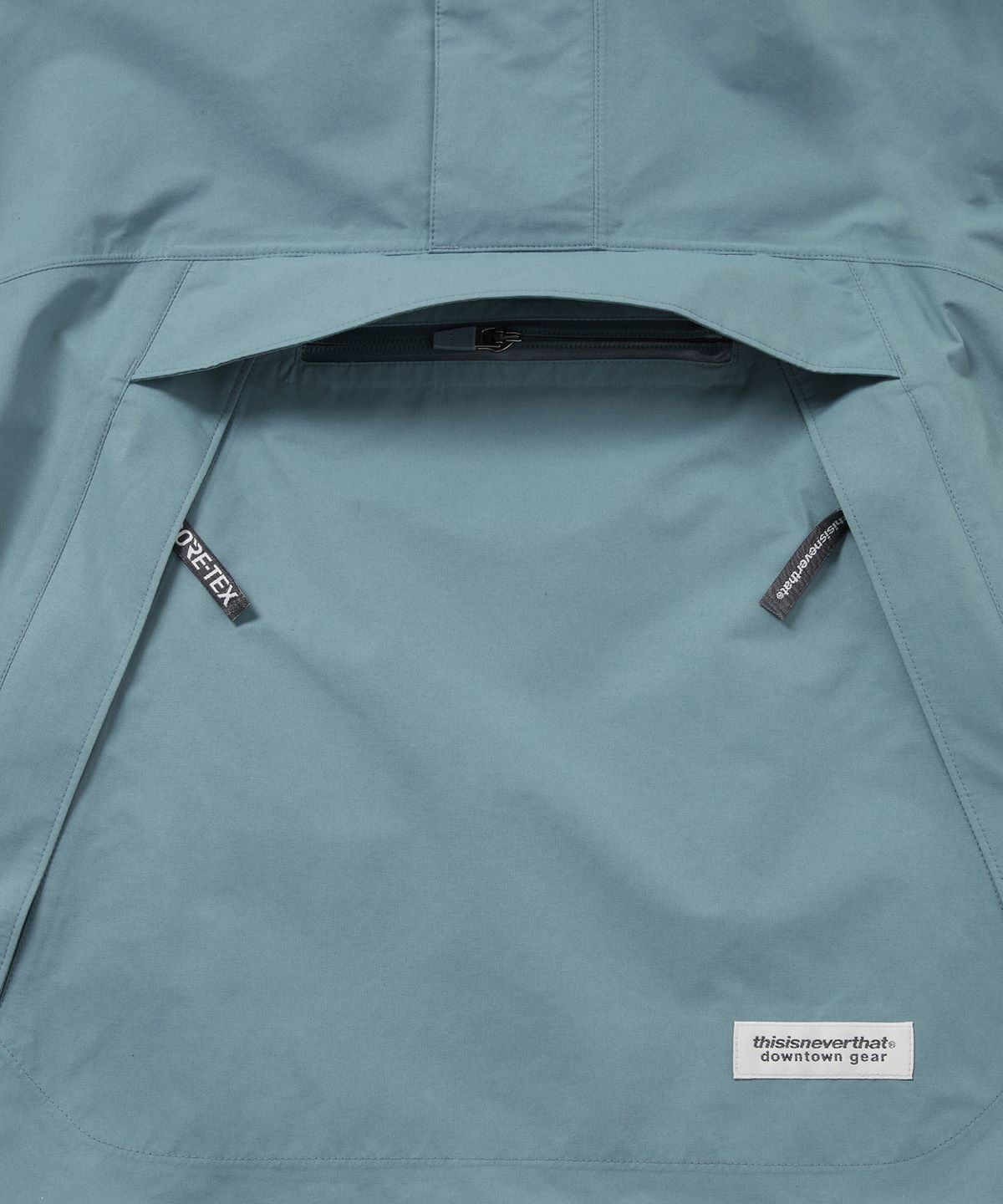 디스이즈네버댓(THISISNEVERTHAT) GORE-TEX 2L Anorak Jacket Light Blue