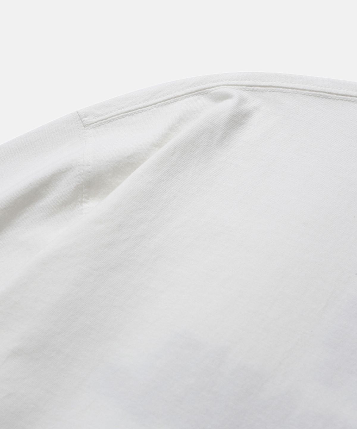 모이프(MOIF) [SS26] CLASSIC MICKEY L/S TEE (W) / OFF WHITE