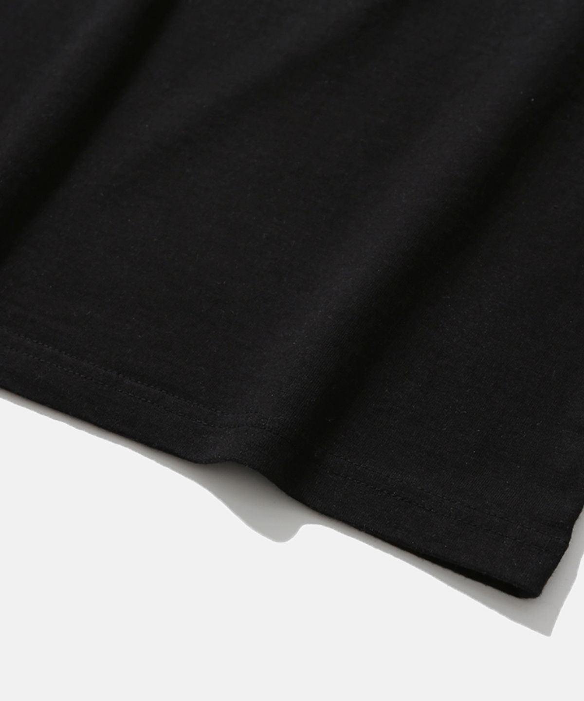 모이프(MOIF) [SS26] CLASSIC MICKEY L/S TEE (Ｍ) / BLACK