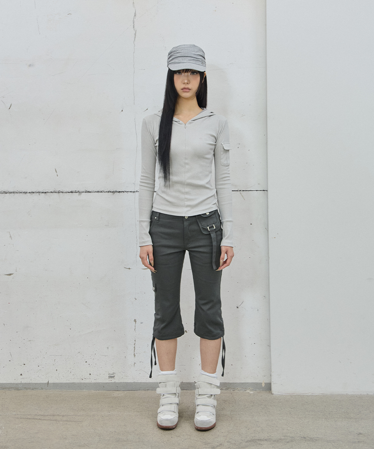 사일프레이(41PRAY) Half-Zip Hoodie / Light Grey