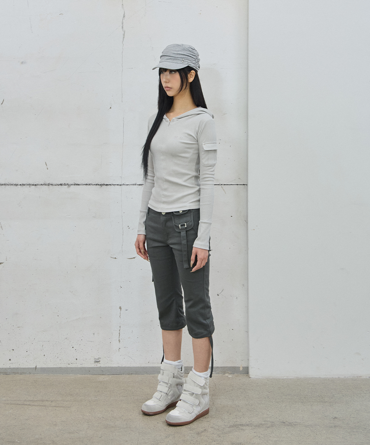사일프레이(41PRAY) Half-Zip Hoodie / Light Grey