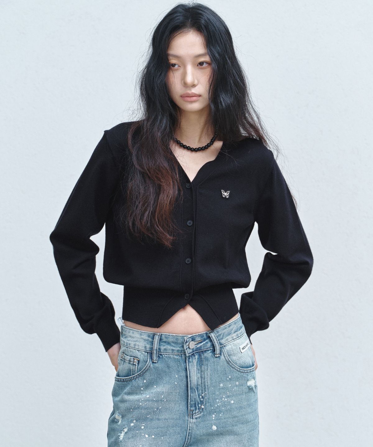 닉앤니콜(NICK&NICOLE) BUTTERFLY PATCH V-NECK CARDIGAN_5 COLOR