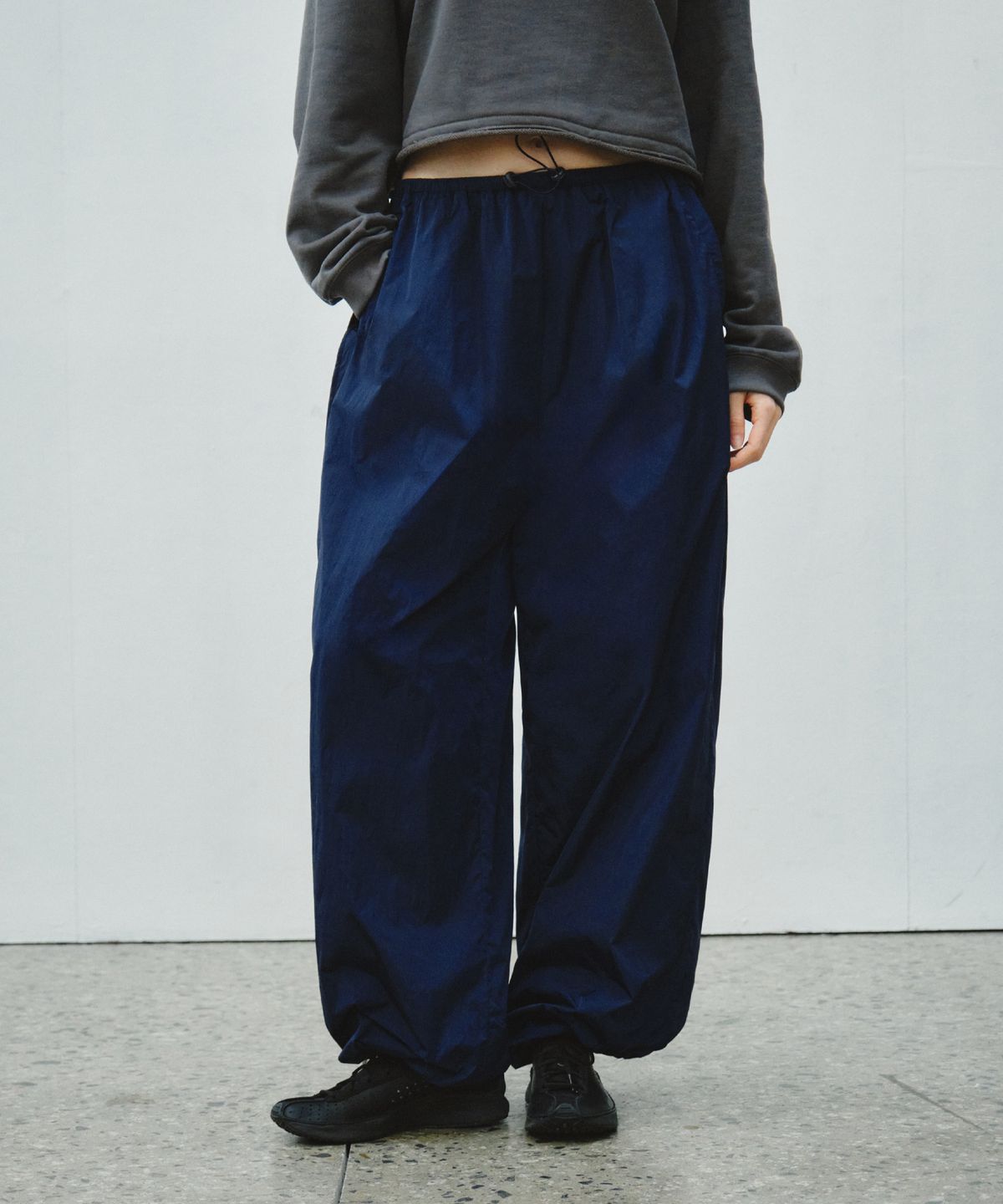 씨타(CITTA) Volume Wide Drawstring Pants_CTB562(Navy)