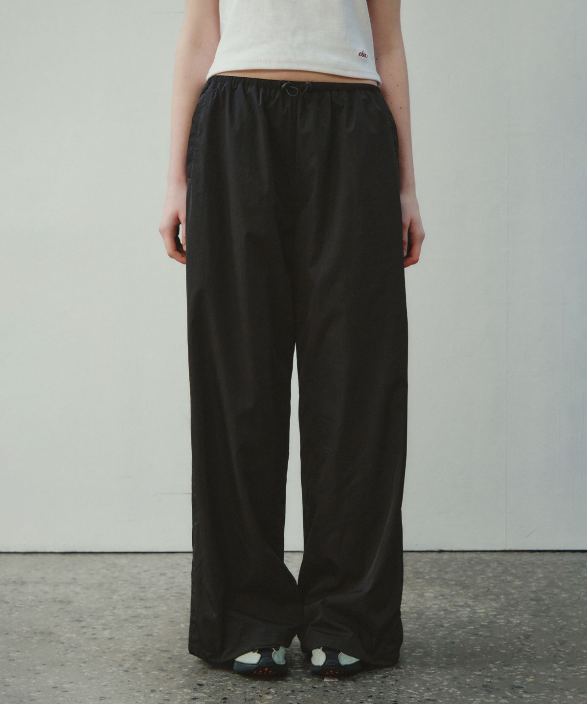 씨타(CITTA) Volume Wide Drawstring Pants_CTB562(Black)